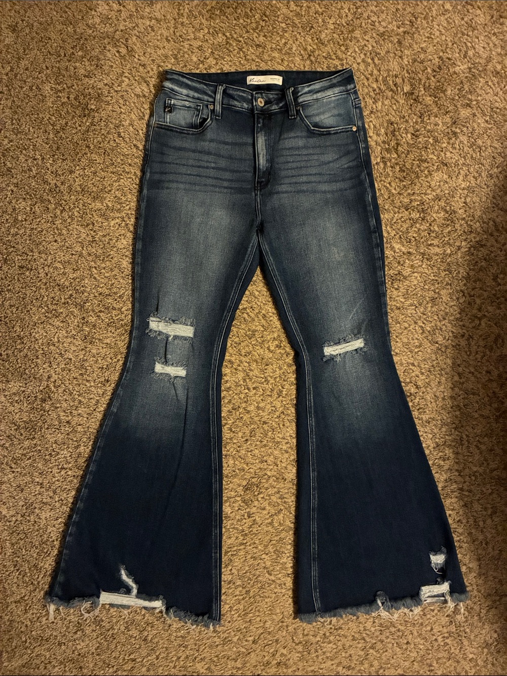 Kancan distressed high rise flare jeans -size 29